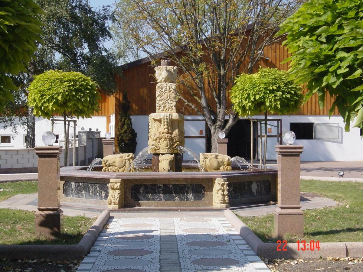 Gestuet Kaiserhof Legelshurst Ngoại thất bức ảnh