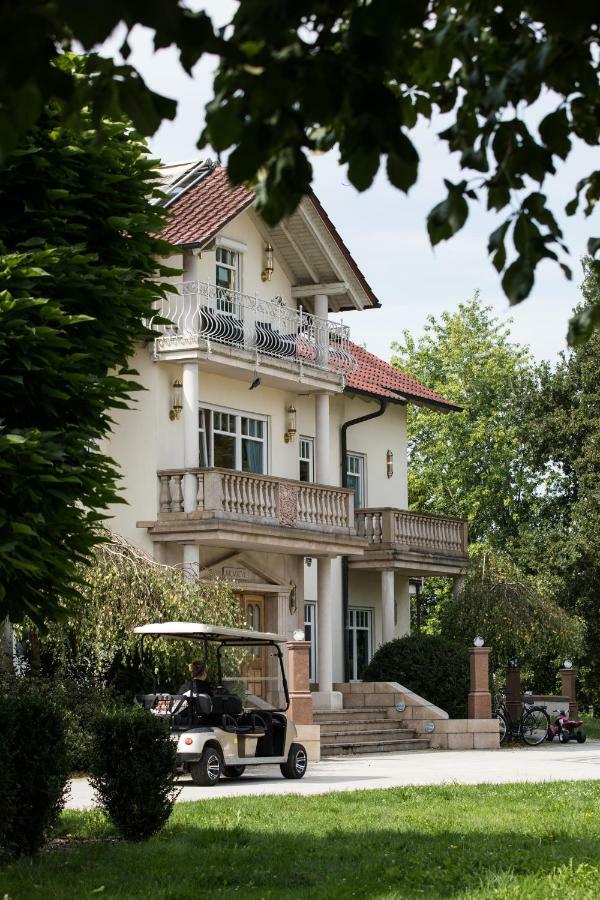 Gestuet Kaiserhof Legelshurst Ngoại thất bức ảnh