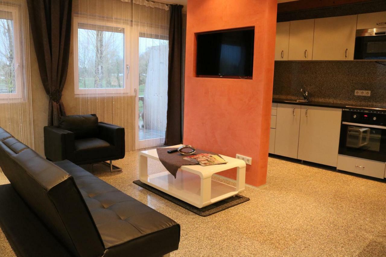 Gestuet Kaiserhof Legelshurst Ngoại thất bức ảnh